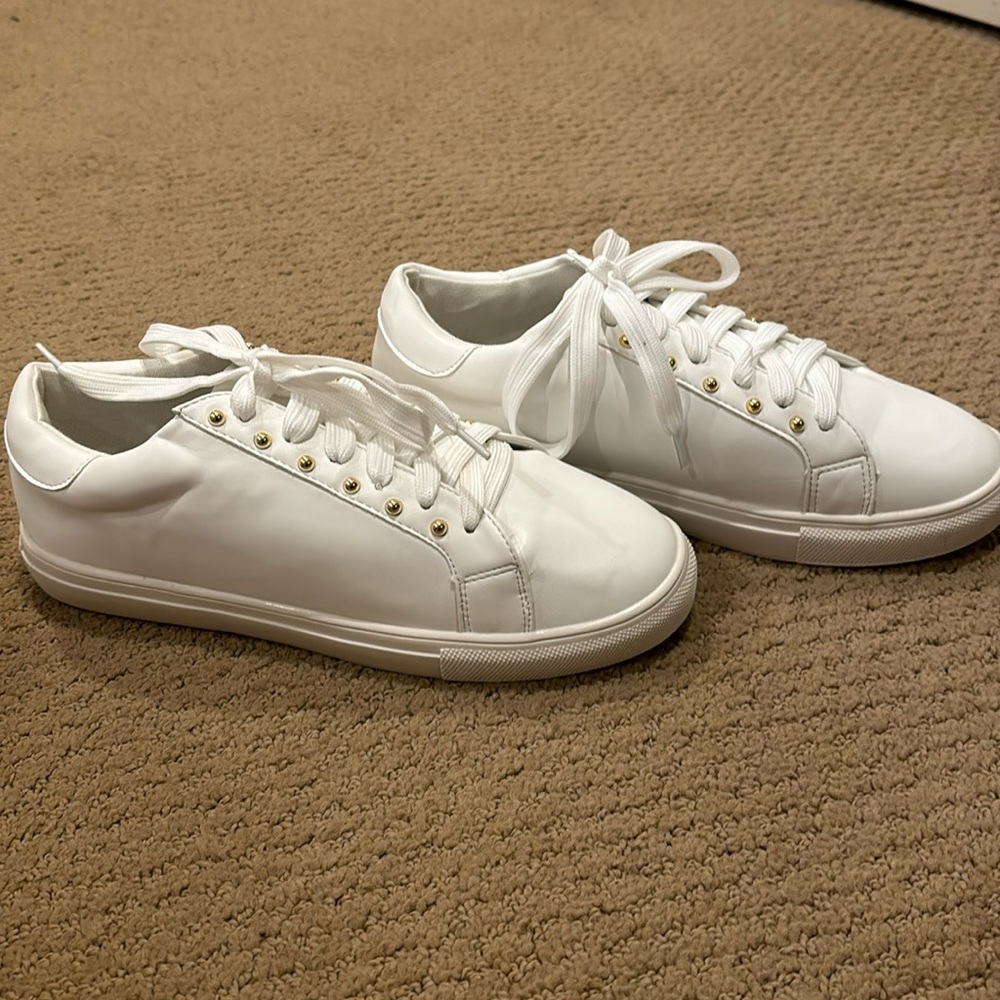 White sneaker